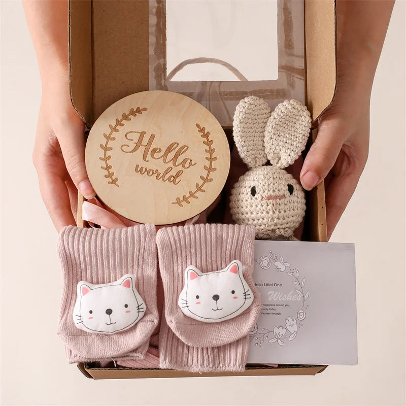 NEWBORN GIFT SET