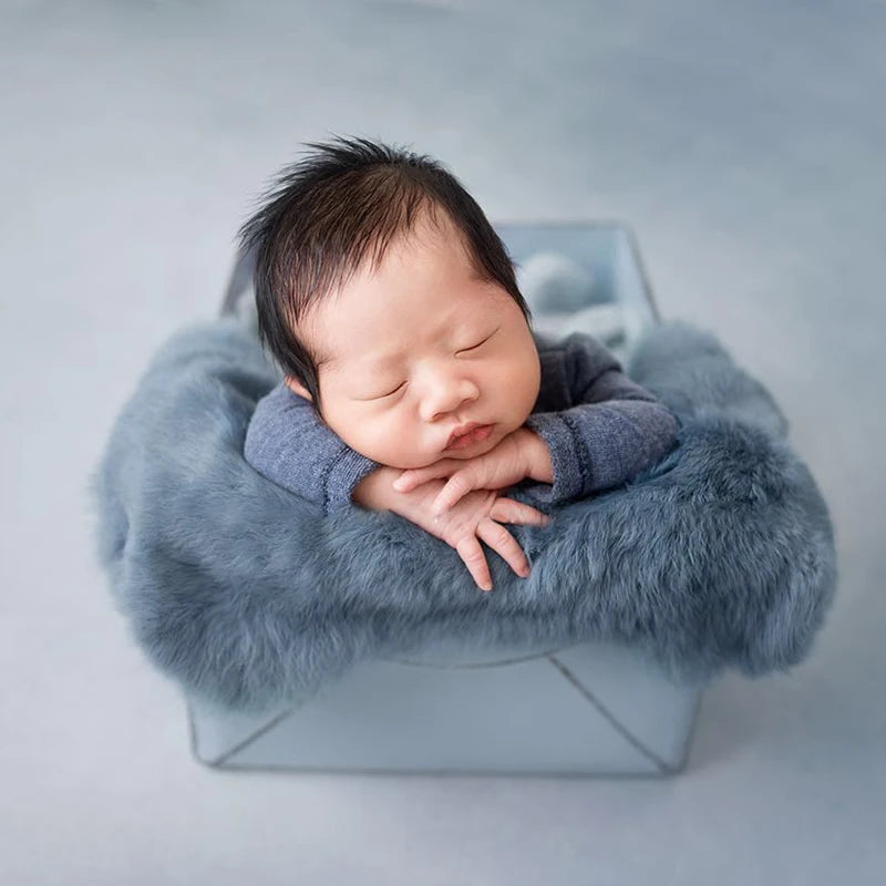 BABY FLUFFY BLANKET