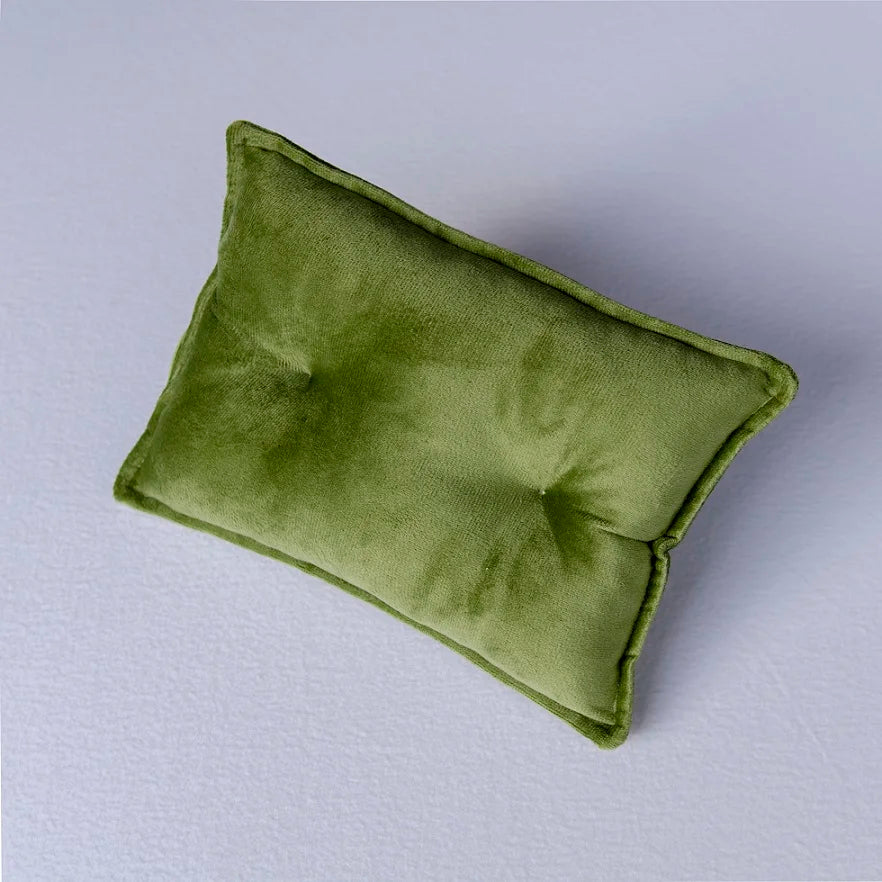 NEWBORN PHOTO PILLOW