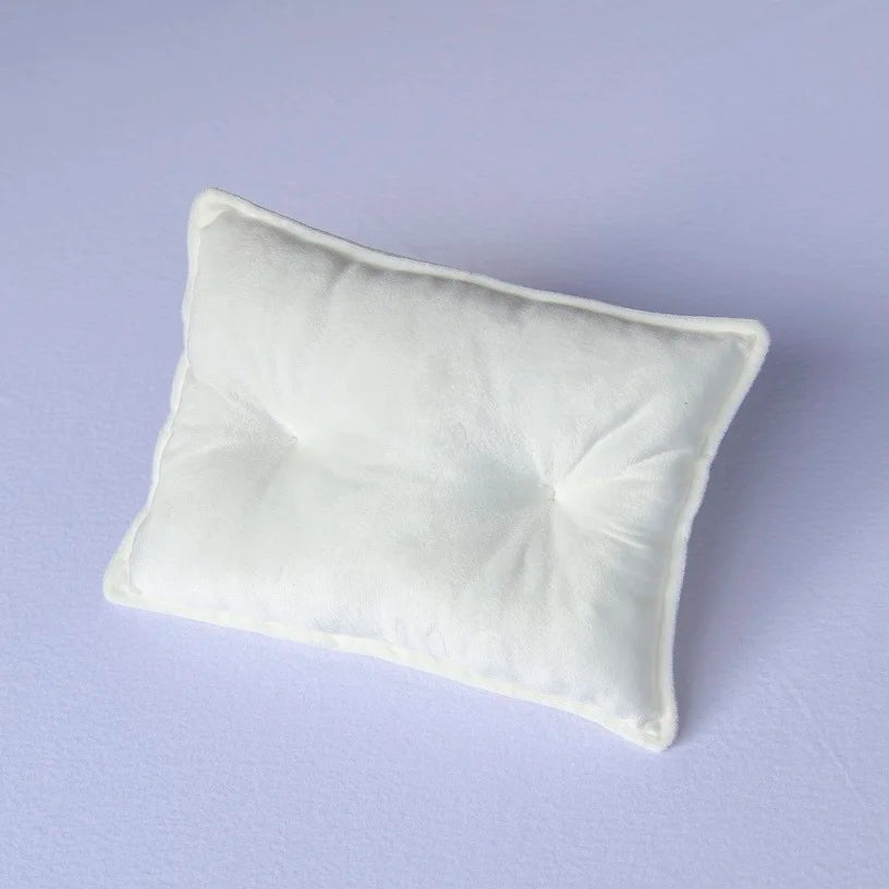 NEWBORN PHOTO PILLOW