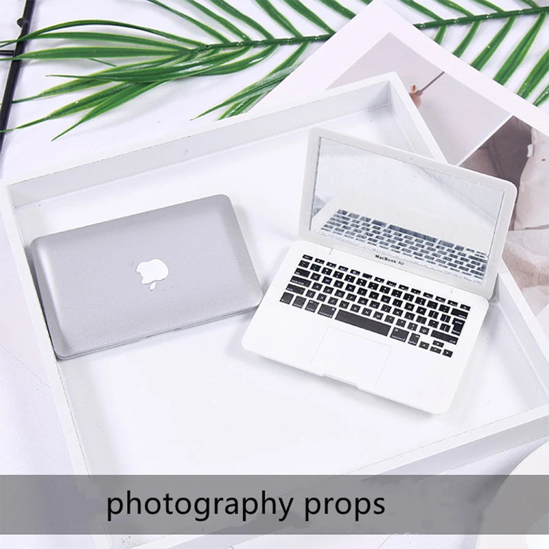 NEWBORN MINI LAPTOP