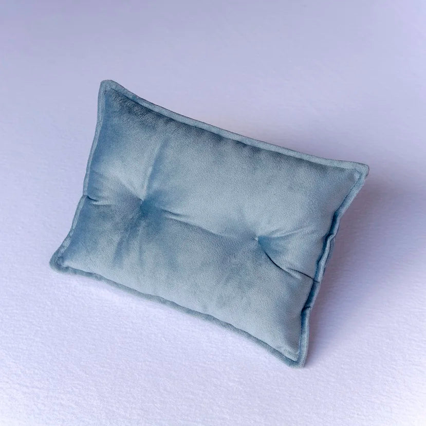 NEWBORN PHOTO PILLOW