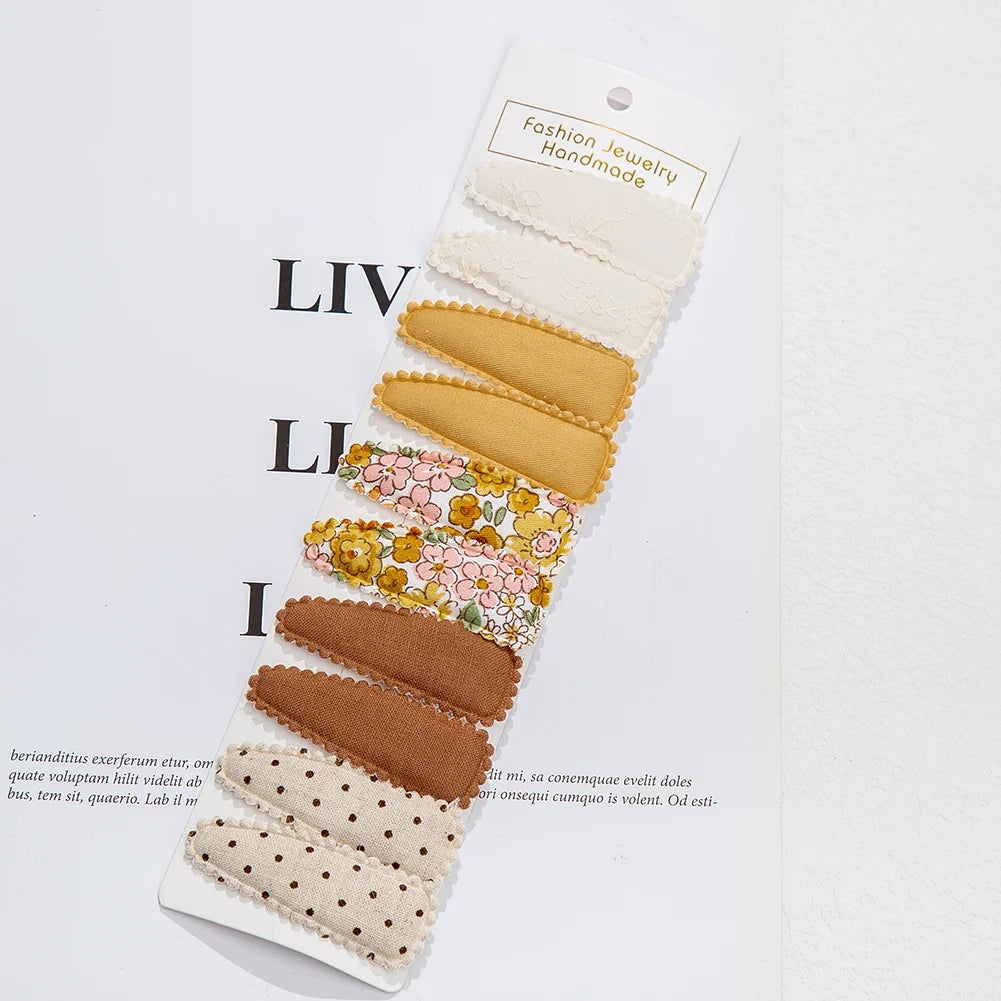 CUTE COLORFUL CLIPS