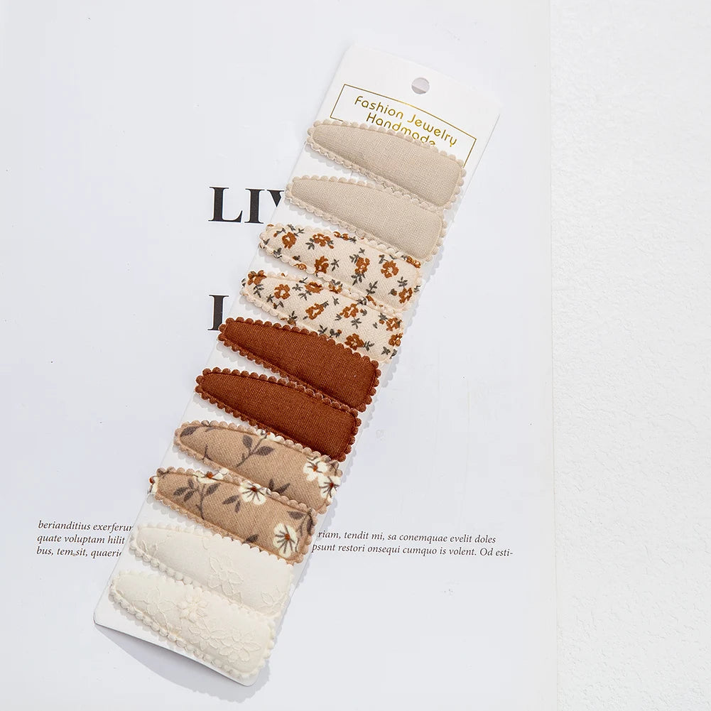 CUTE COLORFUL CLIPS