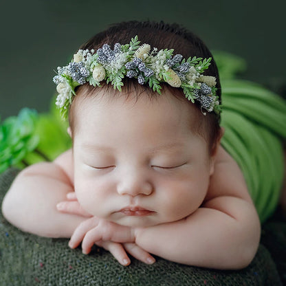 DELICATE NEWBORN HEADBAND