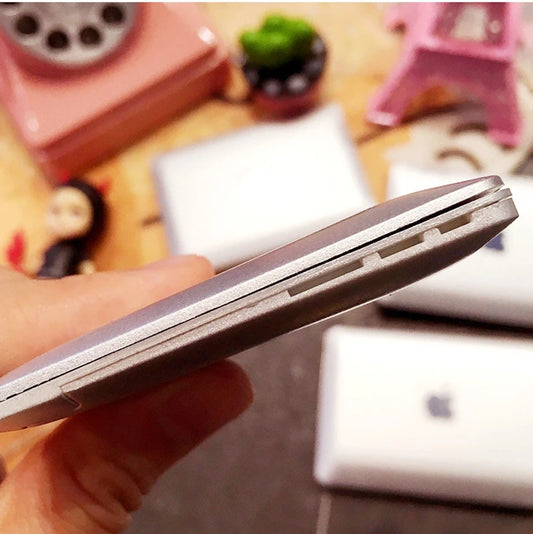 NEWBORN MINI LAPTOP